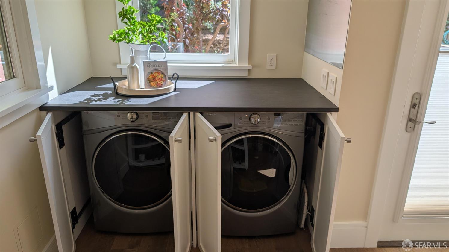 Detail Gallery Image 32 of 43 For 1041 Filbert St, San Francisco,  CA 94133 - 2 Beds | 1/1 Baths