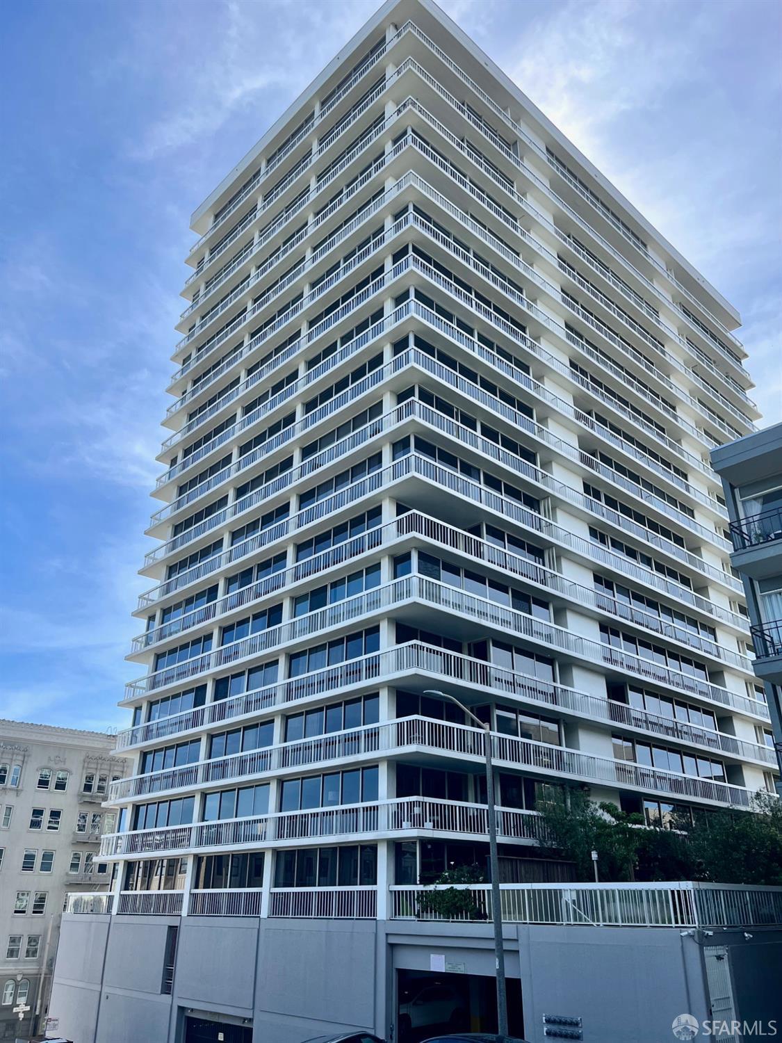 Front Image Thumbnail for SF426112363