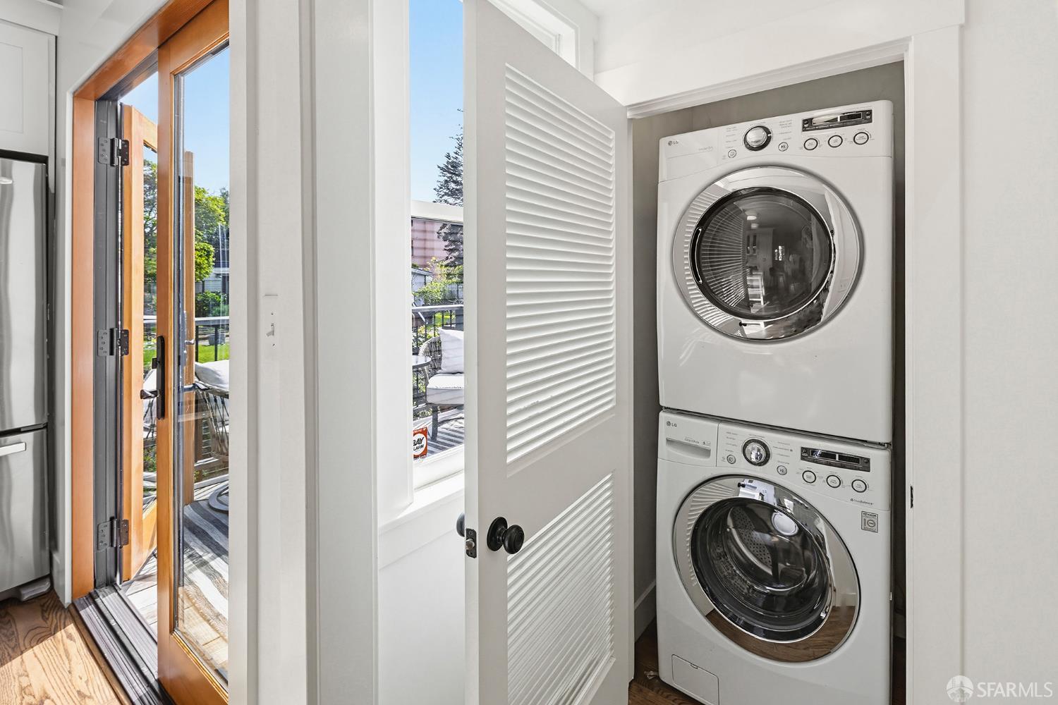 Detail Gallery Image 27 of 68 For 1610 Oregon St, Berkeley,  CA 94703 - 3 Beds | 2/1 Baths