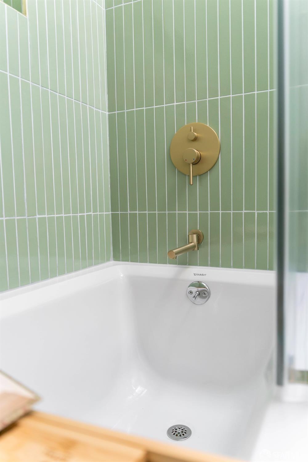 Detail Gallery Image 26 of 86 For 147 Gaven St, San Francisco,  CA 94134 - 3 Beds | 3 Baths