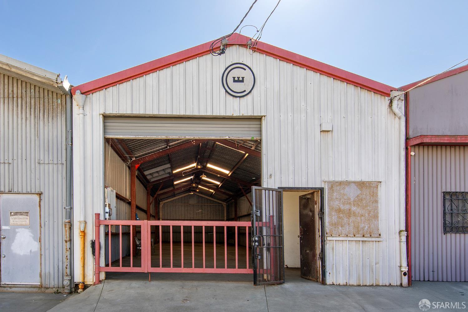 Detail Gallery Image 7 of 7 For 1359 Van Dyke Ave, San Francisco,  CA 94124 - – Beds | – Baths