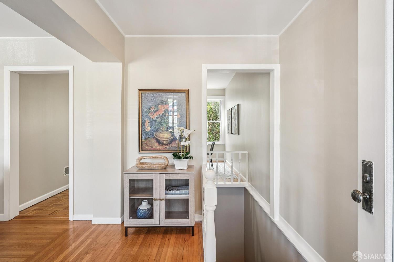 Detail Gallery Image 2 of 24 For 437 Staples Ave, San Francisco,  CA 94112 - 1 Beds | 1 Baths