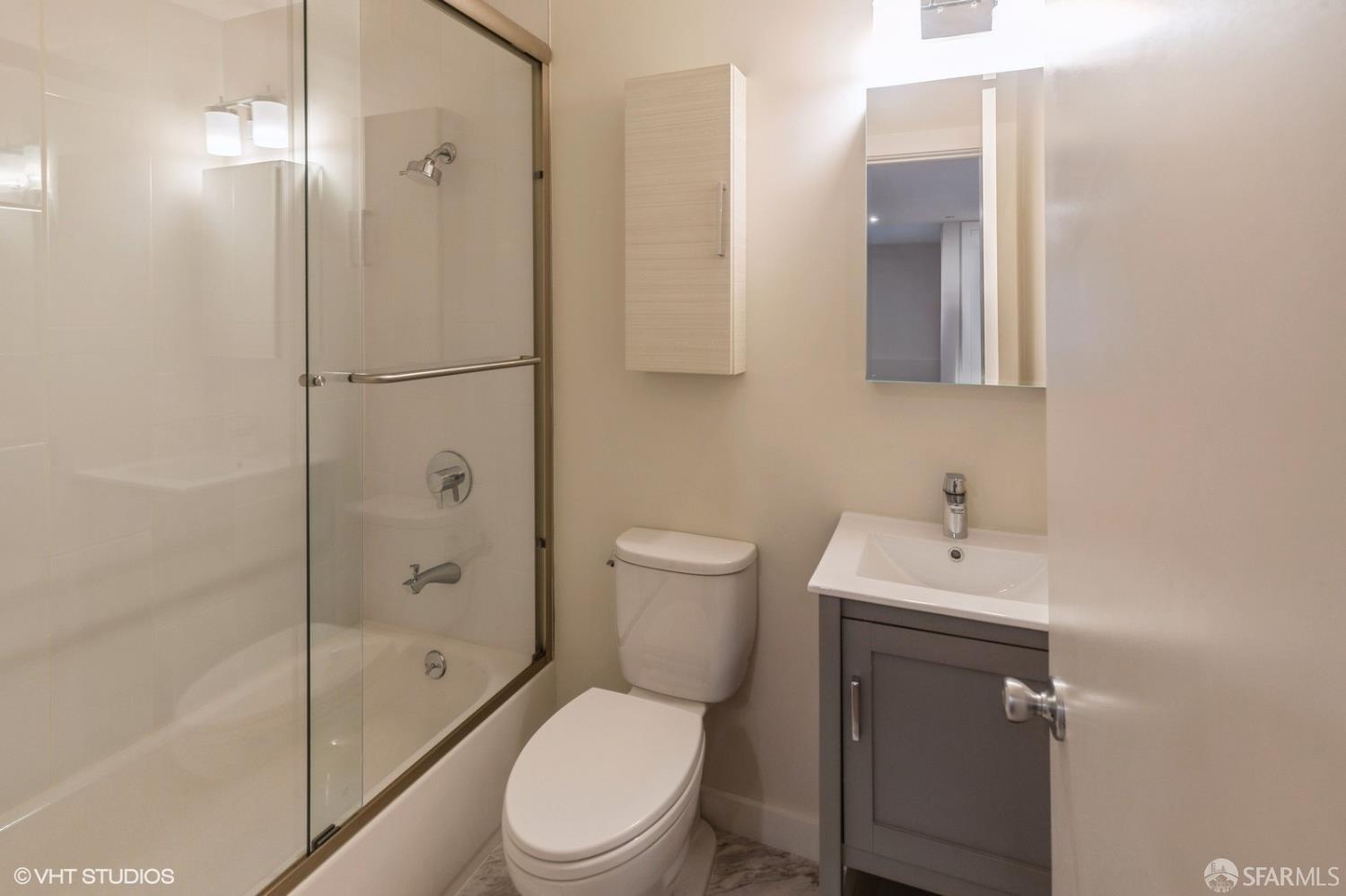 Detail Gallery Image 10 of 16 For 2888 Folsom St a,  San Francisco,  CA 94110 - 1 Beds | 1 Baths