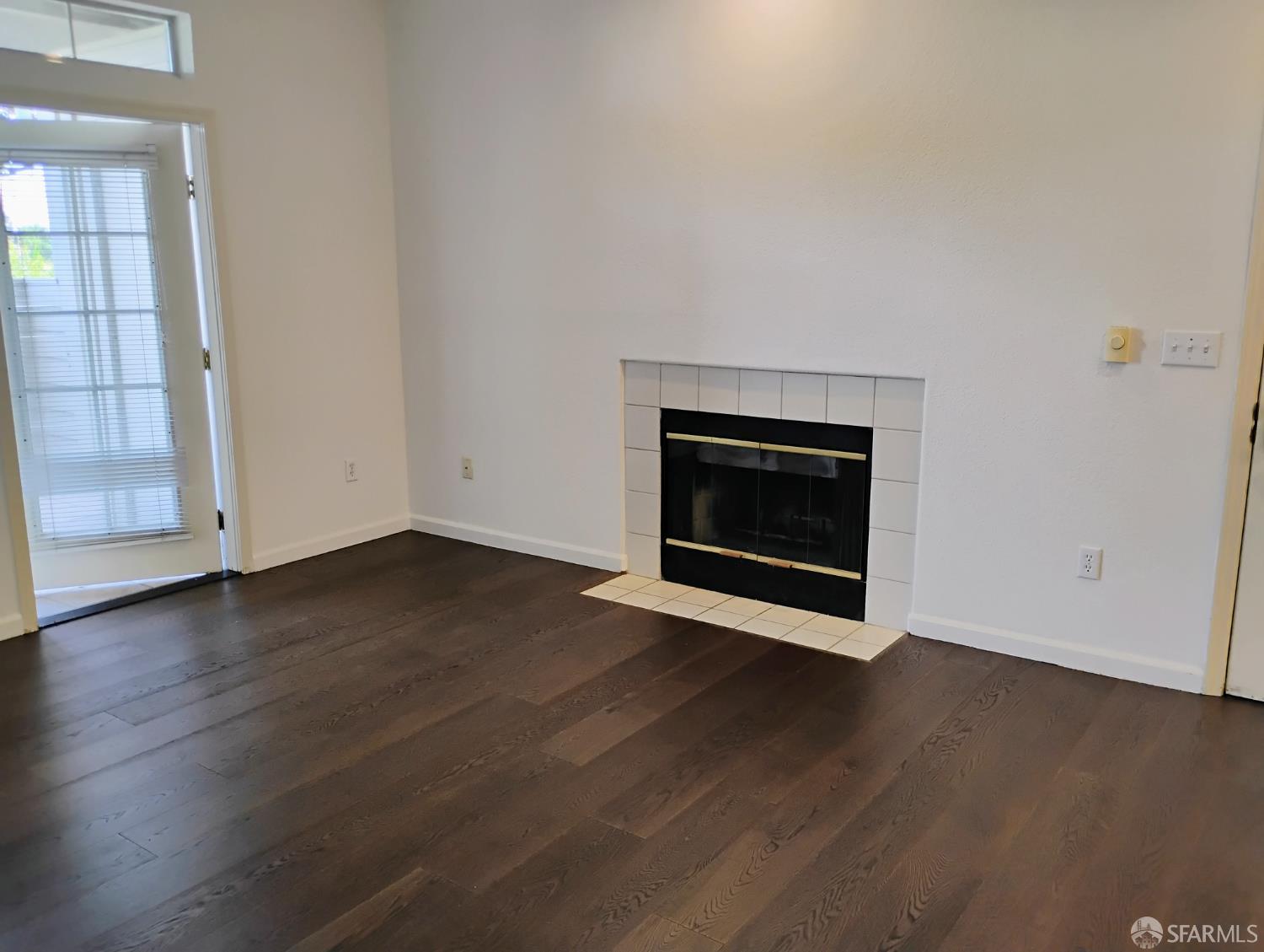 Detail Gallery Image 2 of 18 For 2902 Hastings Shore Ln, Redwood Shores,  CA 94065 - 1 Beds | 1 Baths