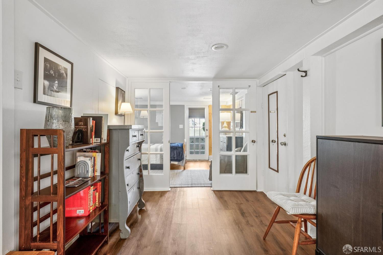 Detail Gallery Image 20 of 24 For 437 Staples Ave, San Francisco,  CA 94112 - 1 Beds | 1 Baths