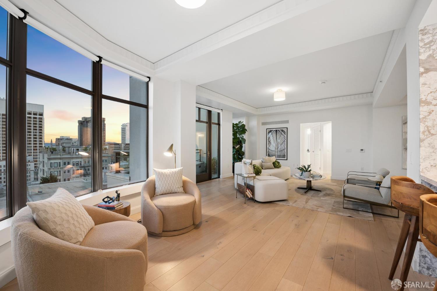 Photo #8: 426115342 Listing: Photo #8