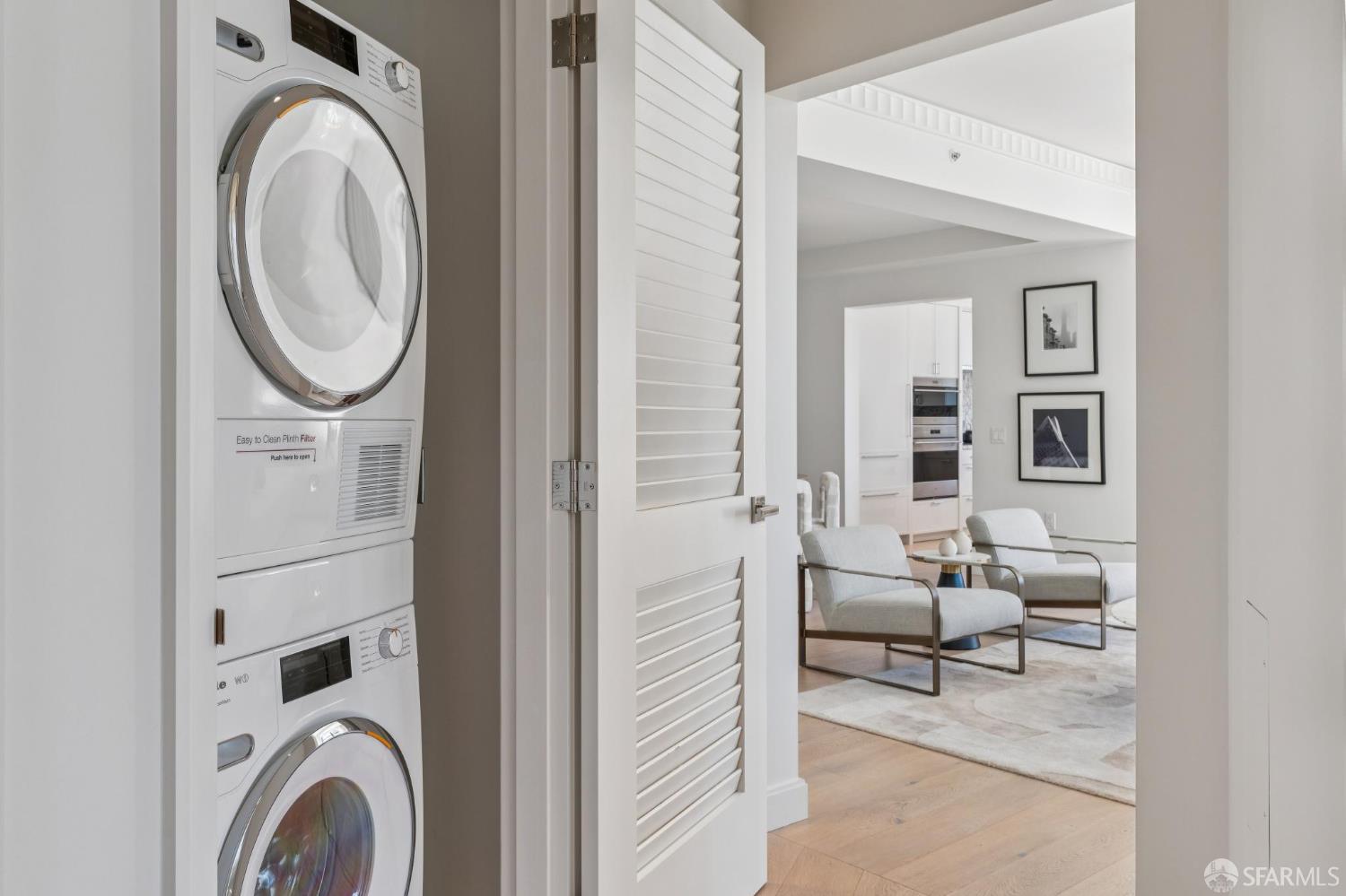 Photo #50: 426115342 Listing: Photo #50