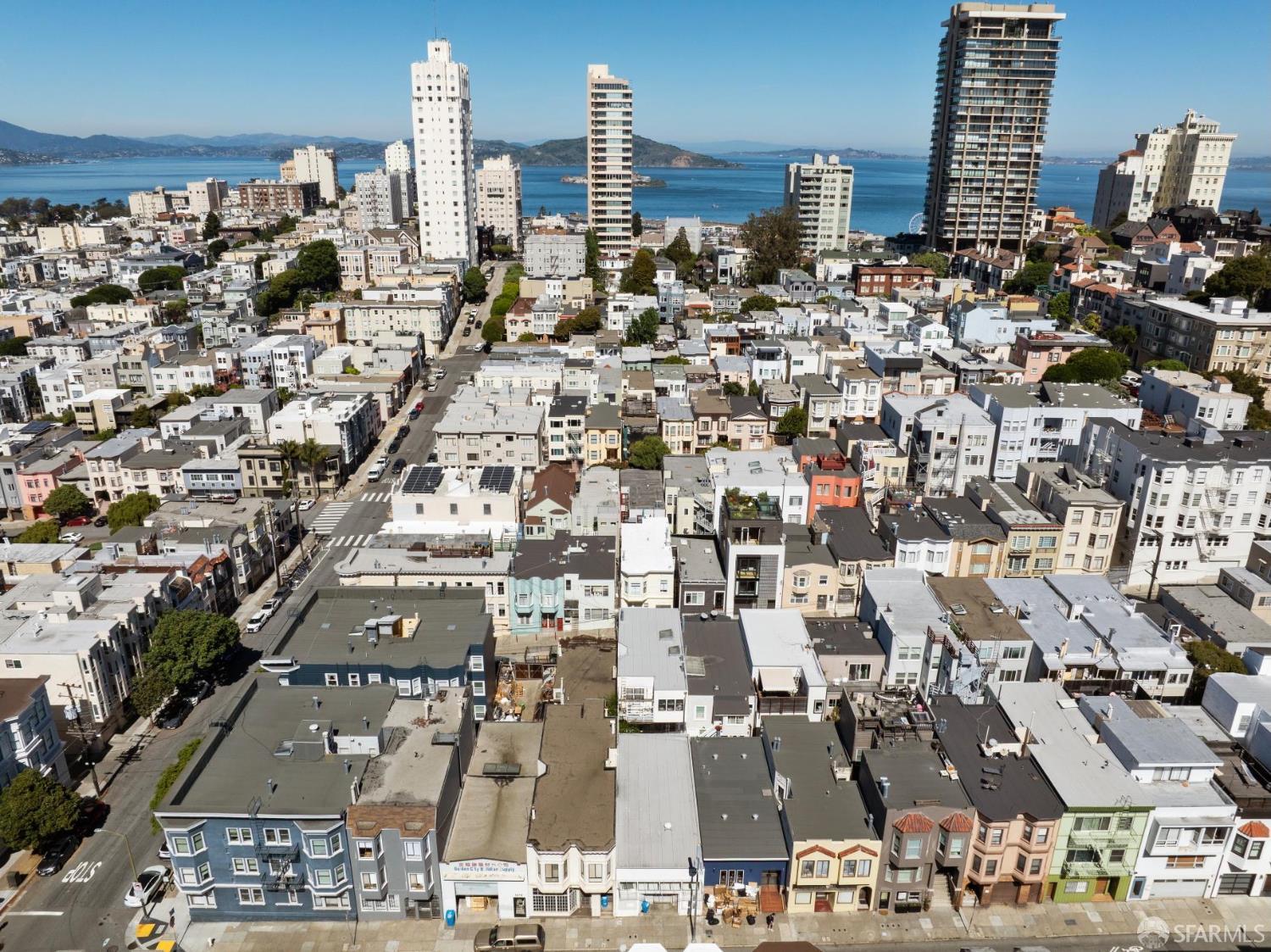 Detail Gallery Image 4 of 32 For 169 Bernard St, San Francisco,  CA 94109 - – Beds | – Baths