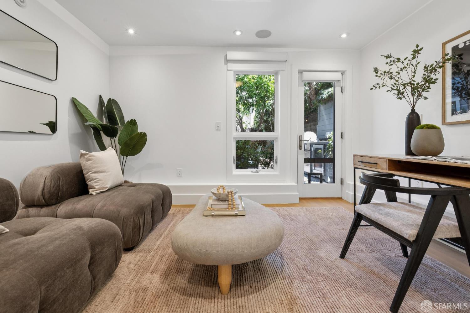 Photo #8: 426116498 Listing: Photo #8