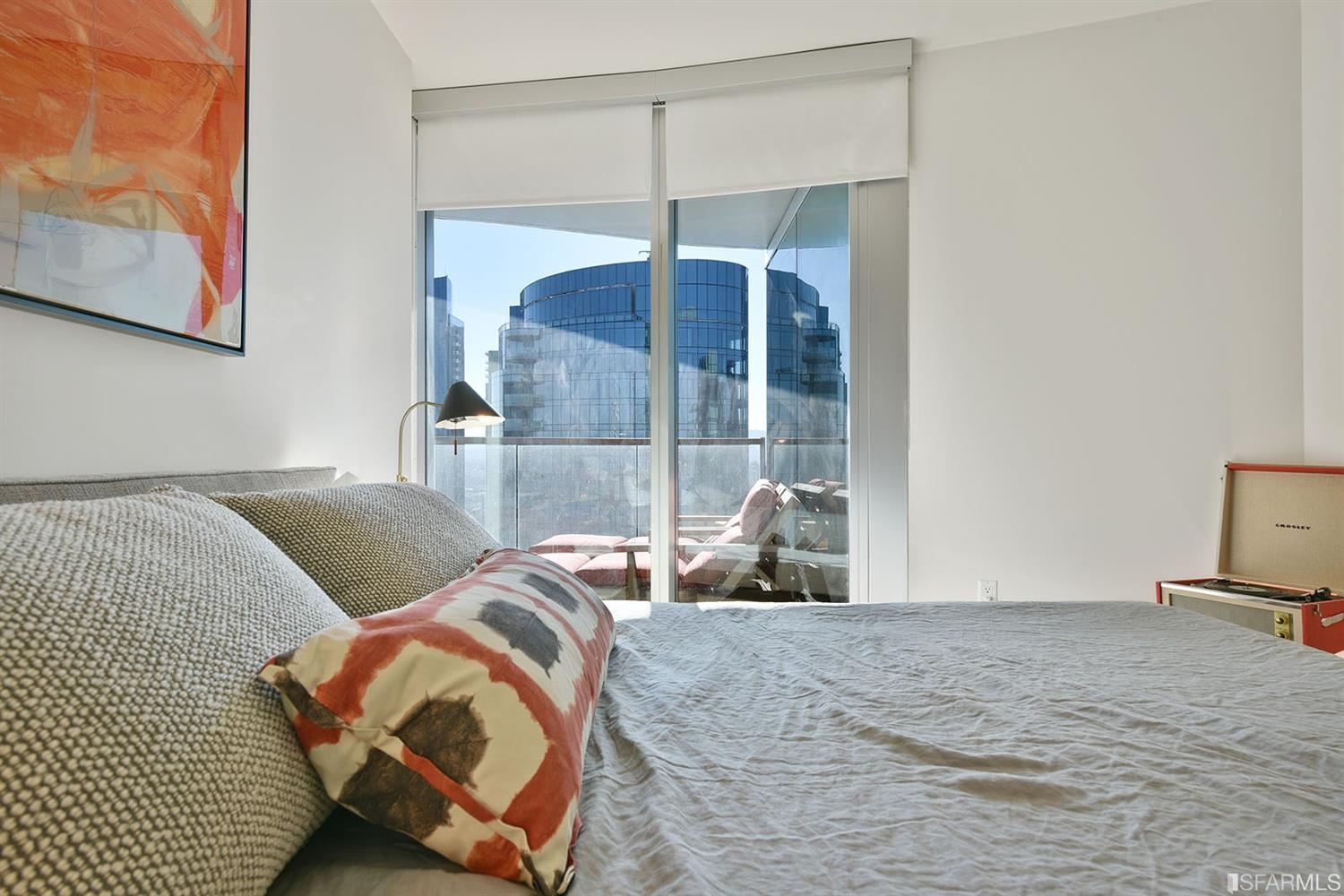 Detail Gallery Image 16 of 26 For 338 Spear St #34F,  San Francisco,  CA 94556 - 3 Beds | 2 Baths