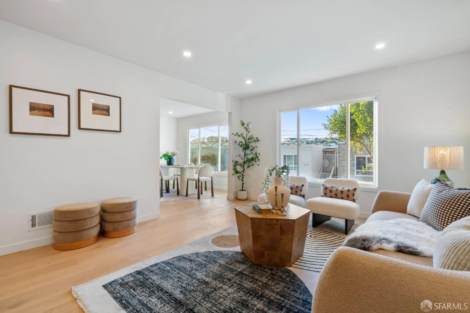 Detail Gallery Image 8 of 86 For 147 Gaven St, San Francisco,  CA 94134 - 3 Beds | 3 Baths