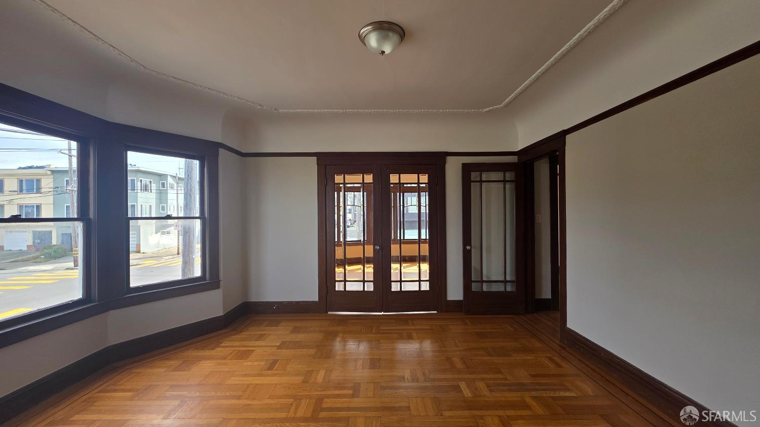 Detail Gallery Image 8 of 31 For 2601 24th Ave, San Francisco,  CA 94116 - 4 Beds | 2 Baths