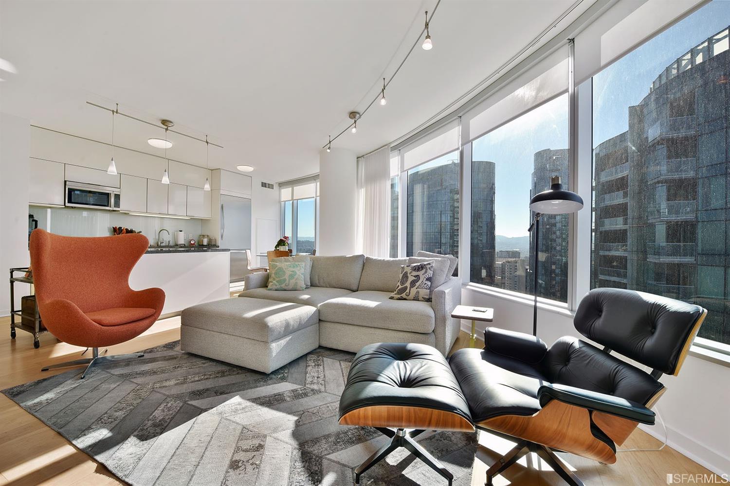 Detail Gallery Image 4 of 26 For 338 Spear St #34F,  San Francisco,  CA 94556 - 3 Beds | 2 Baths