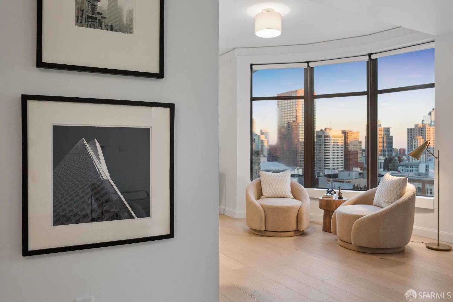 Photo #4: 426115342 Listing: Photo #4