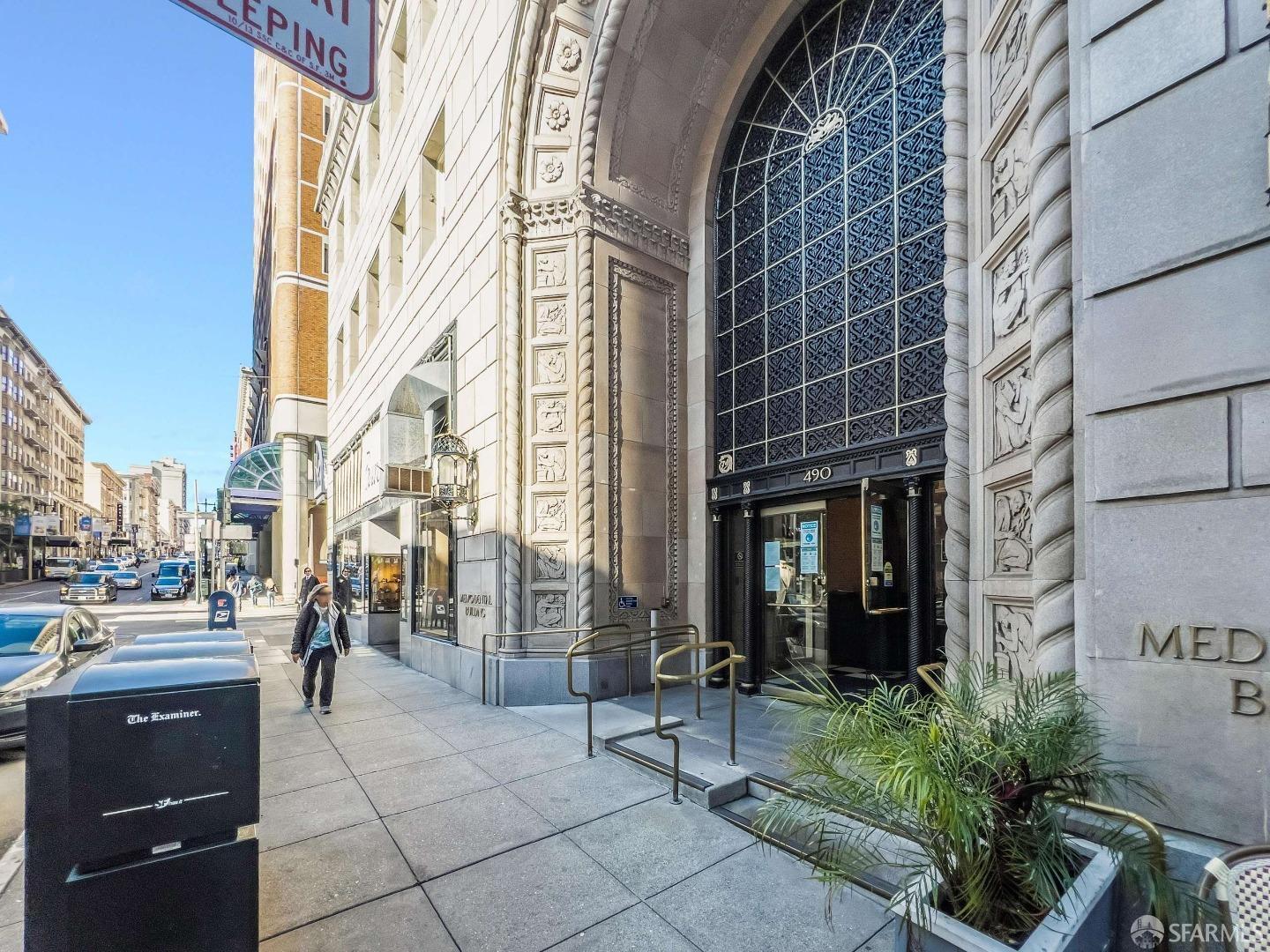 Front Image Thumbnail for SF426116607