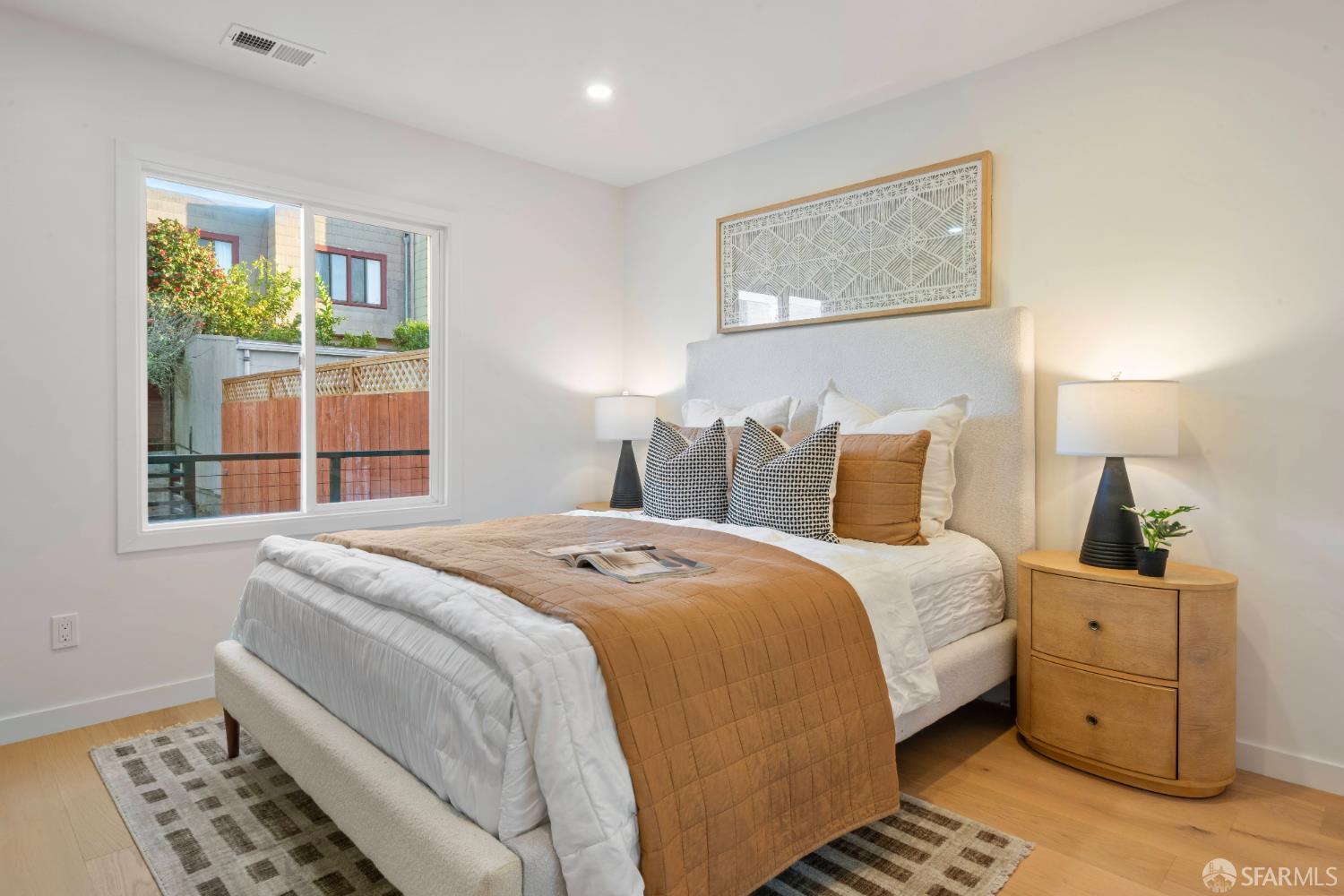 Detail Gallery Image 20 of 86 For 147 Gaven St, San Francisco,  CA 94134 - 3 Beds | 3 Baths