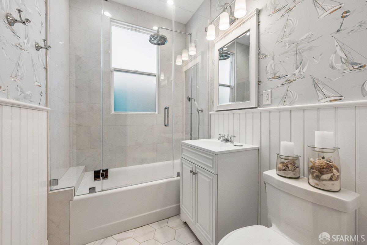 Detail Gallery Image 14 of 39 For 15 Rico Way #1,  San Francisco,  CA 94123 - 2 Beds | 1/1 Baths