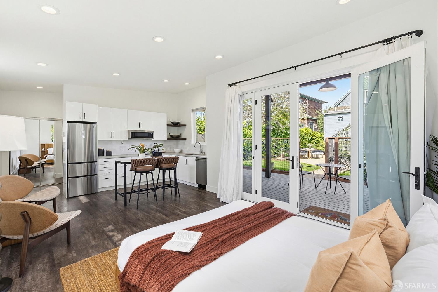 Detail Gallery Image 40 of 68 For 1610 Oregon St, Berkeley,  CA 94703 - 3 Beds | 2/1 Baths