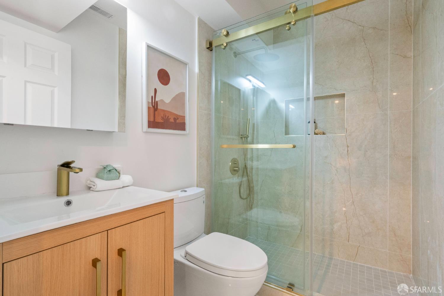 Detail Gallery Image 36 of 86 For 147 Gaven St, San Francisco,  CA 94134 - 3 Beds | 3 Baths