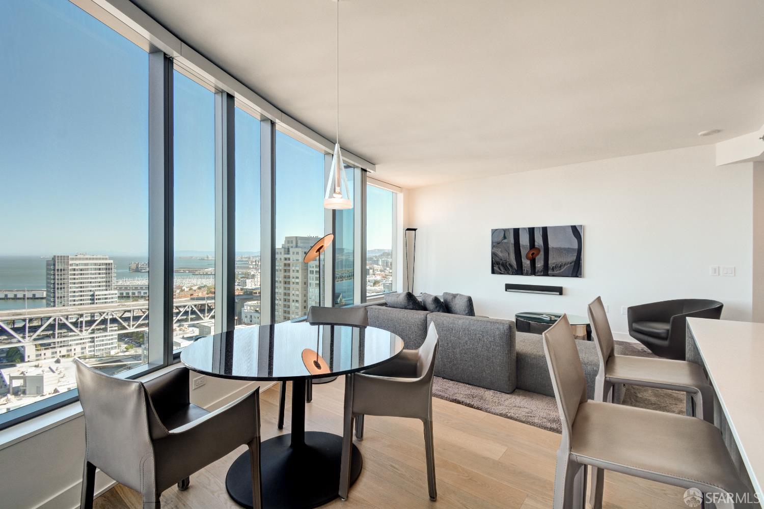 Photo #6: 426116537 Listing: Photo #6