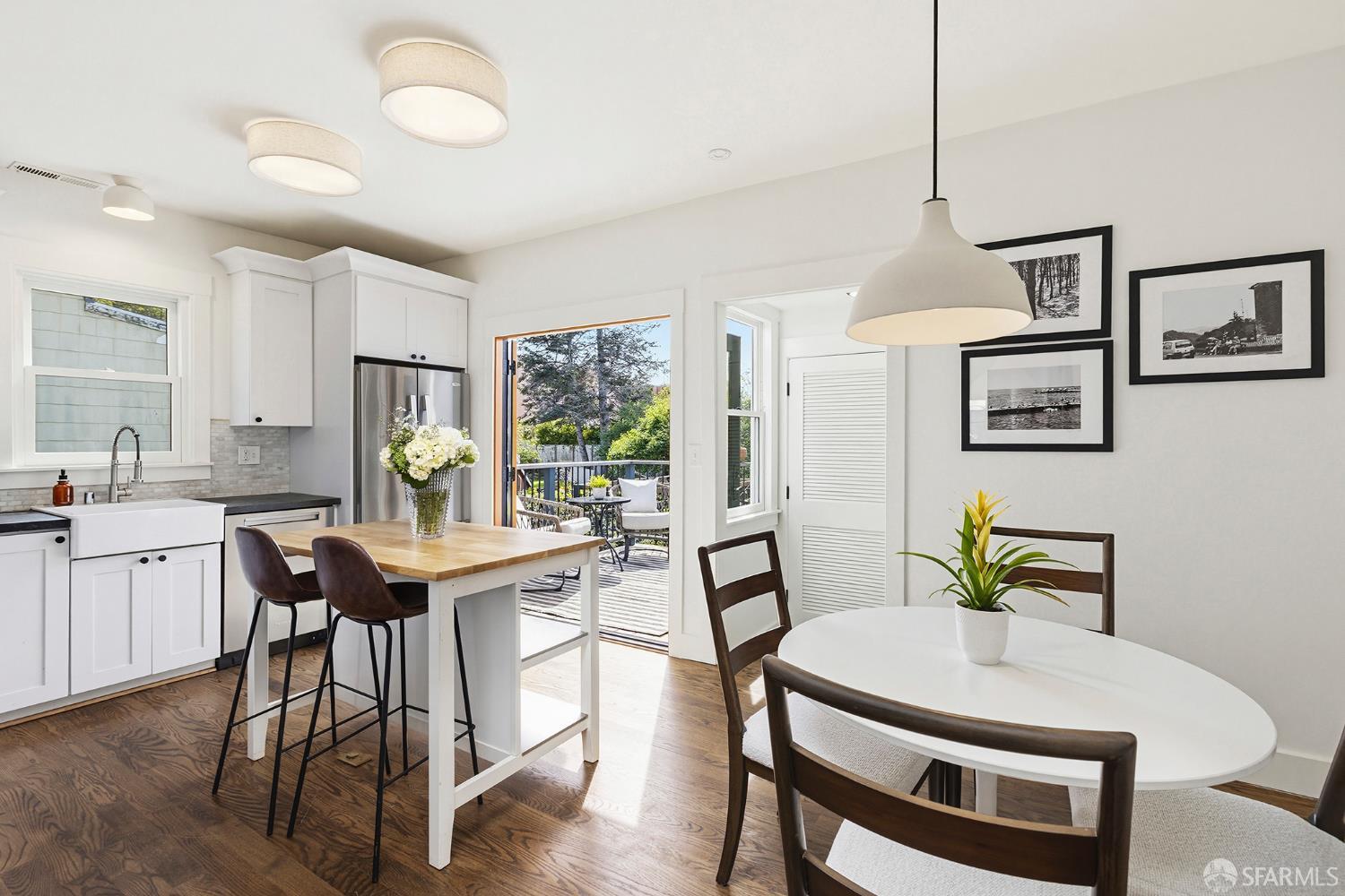 Detail Gallery Image 20 of 68 For 1610 Oregon St, Berkeley,  CA 94703 - 3 Beds | 2/1 Baths