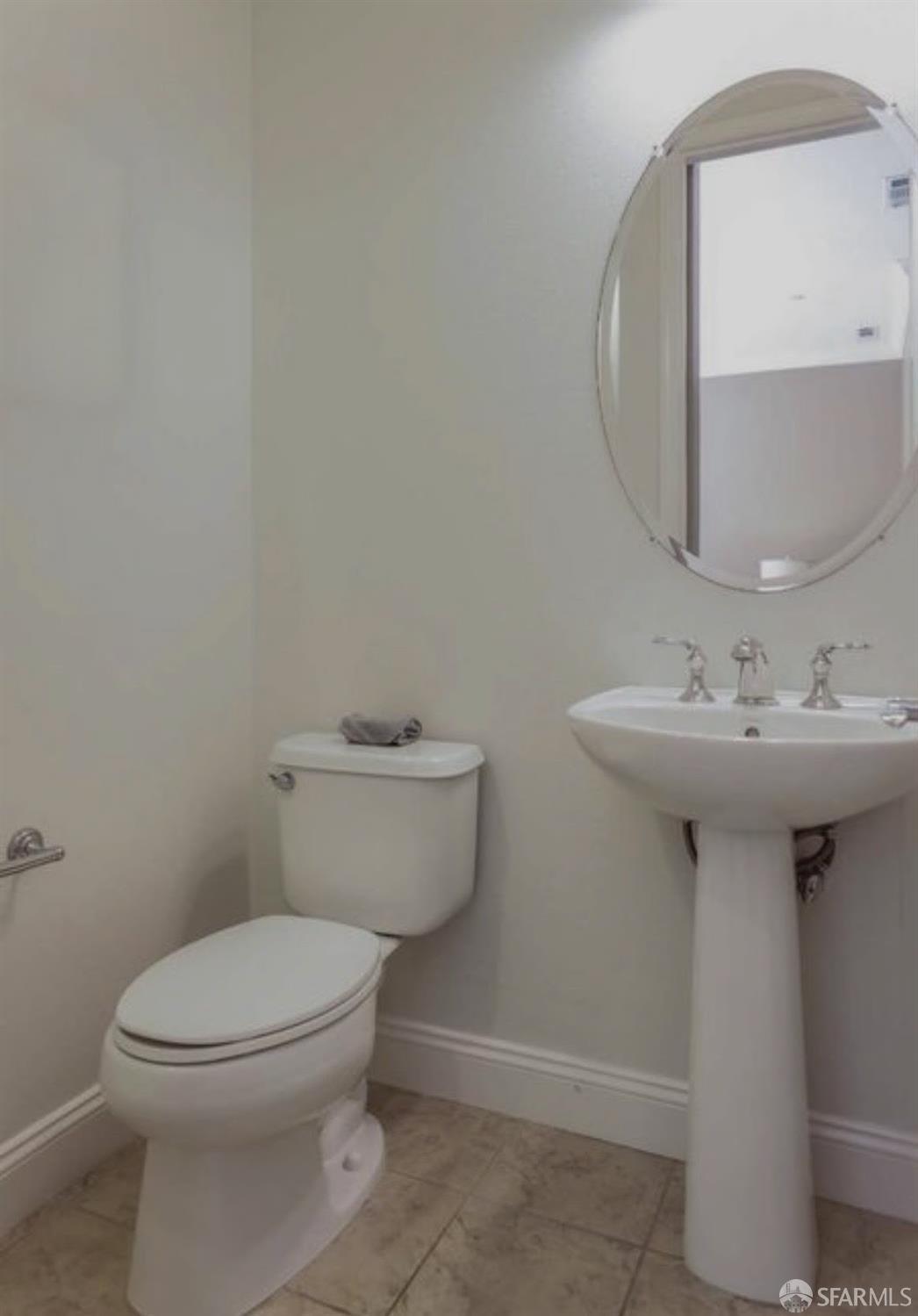 Detail Gallery Image 19 of 31 For 1194 Gliessen Ter, Sunnyvale,  CA 94089 - 2 Beds | 2/1 Baths