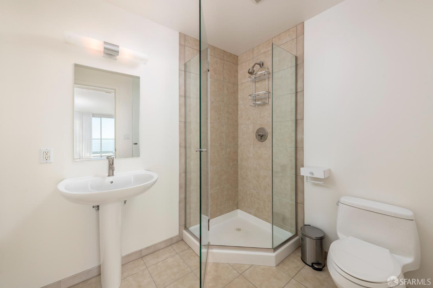 Detail Gallery Image 13 of 42 For 301 Main St 25f,  San Francisco,  CA 94105 - 2 Beds | 2 Baths