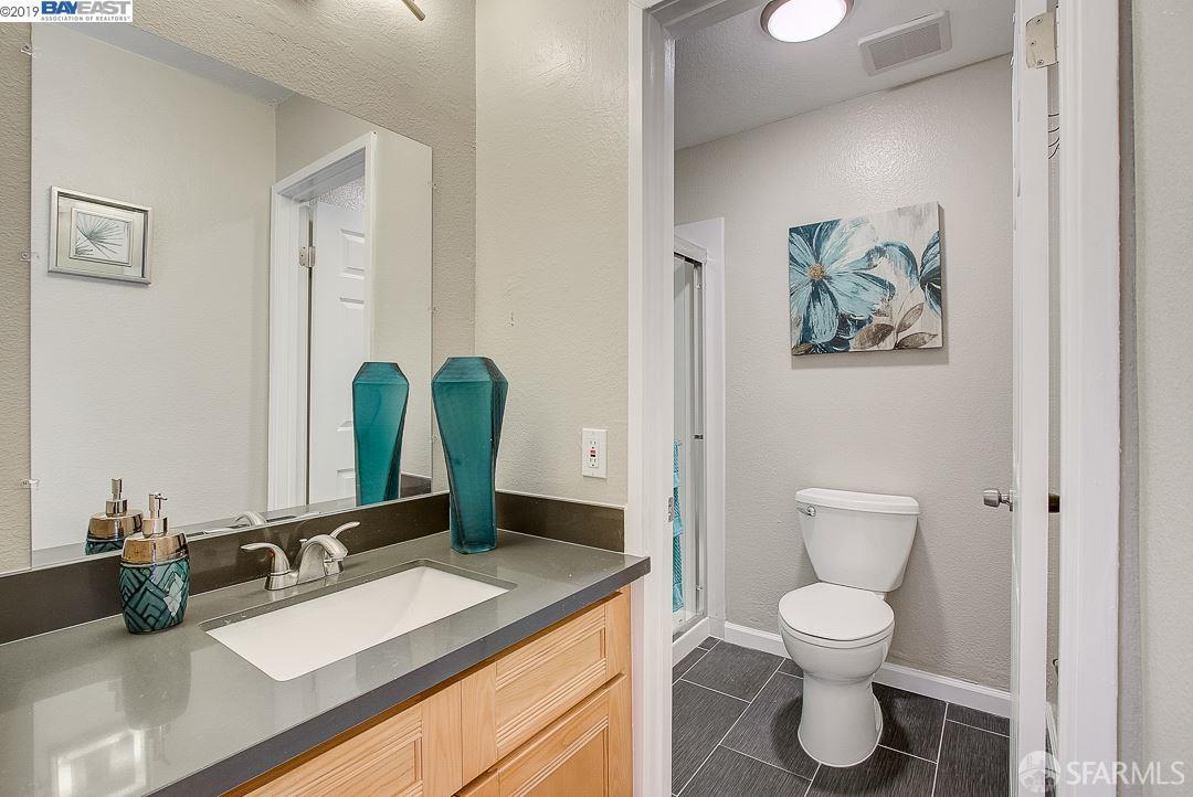 Detail Gallery Image 26 of 59 For 1036 Clubhouse Dr, Hayward,  CA 94541 - 3 Beds | 2/1 Baths