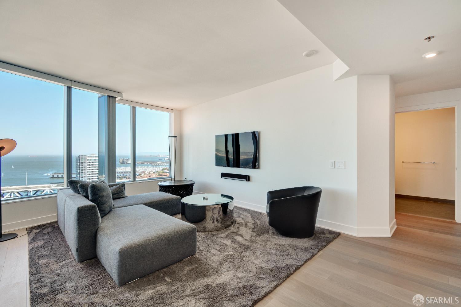 Photo #7: 426116537 Listing: Photo #7