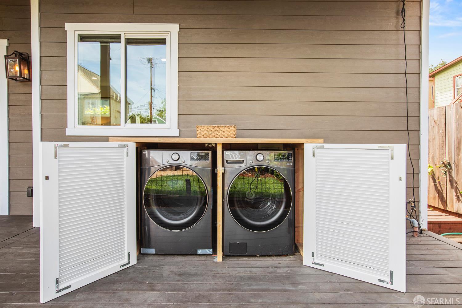 Detail Gallery Image 48 of 68 For 1610 Oregon St, Berkeley,  CA 94703 - 3 Beds | 2/1 Baths