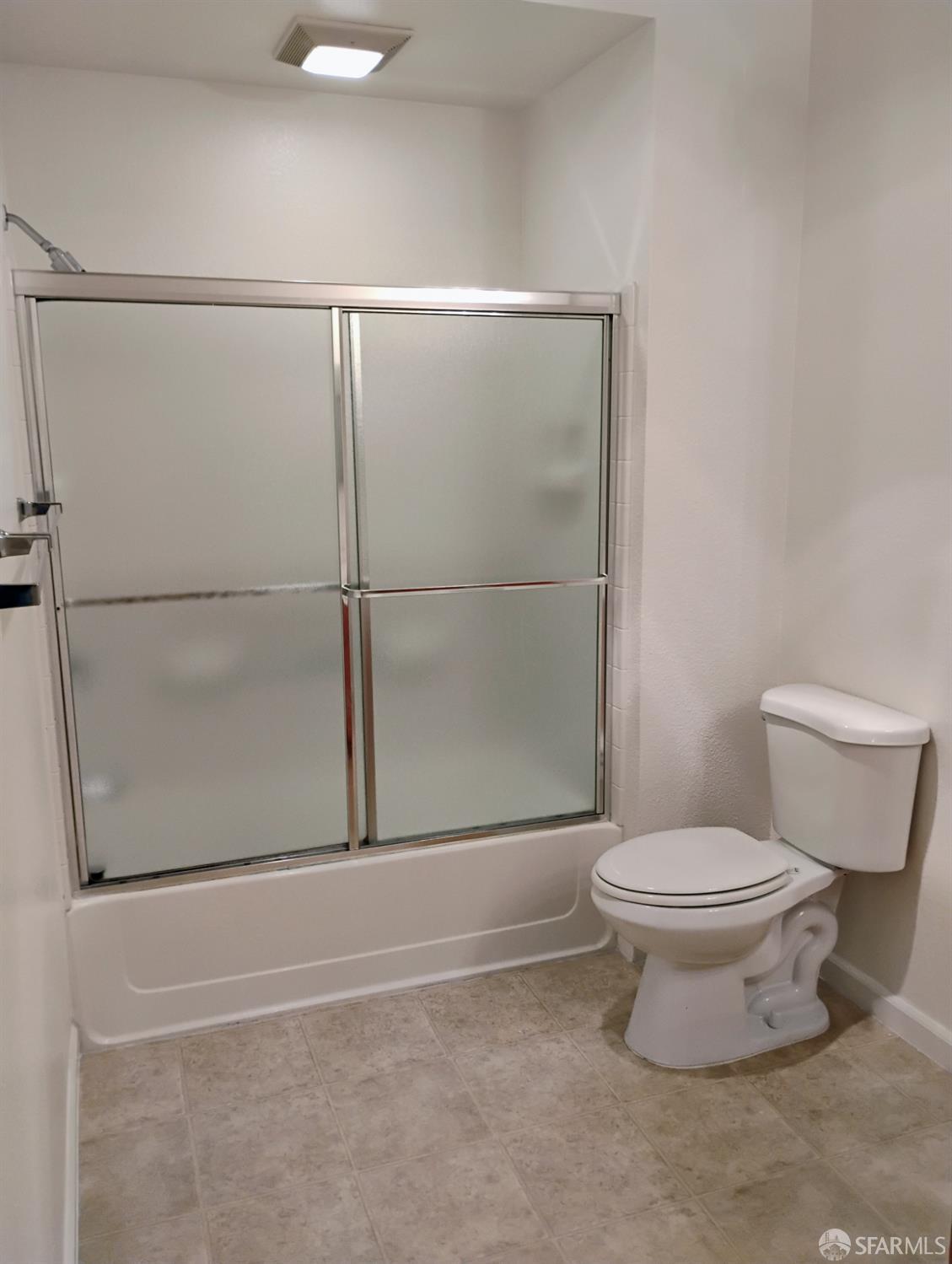 Detail Gallery Image 7 of 18 For 2902 Hastings Shore Ln, Redwood Shores,  CA 94065 - 1 Beds | 1 Baths