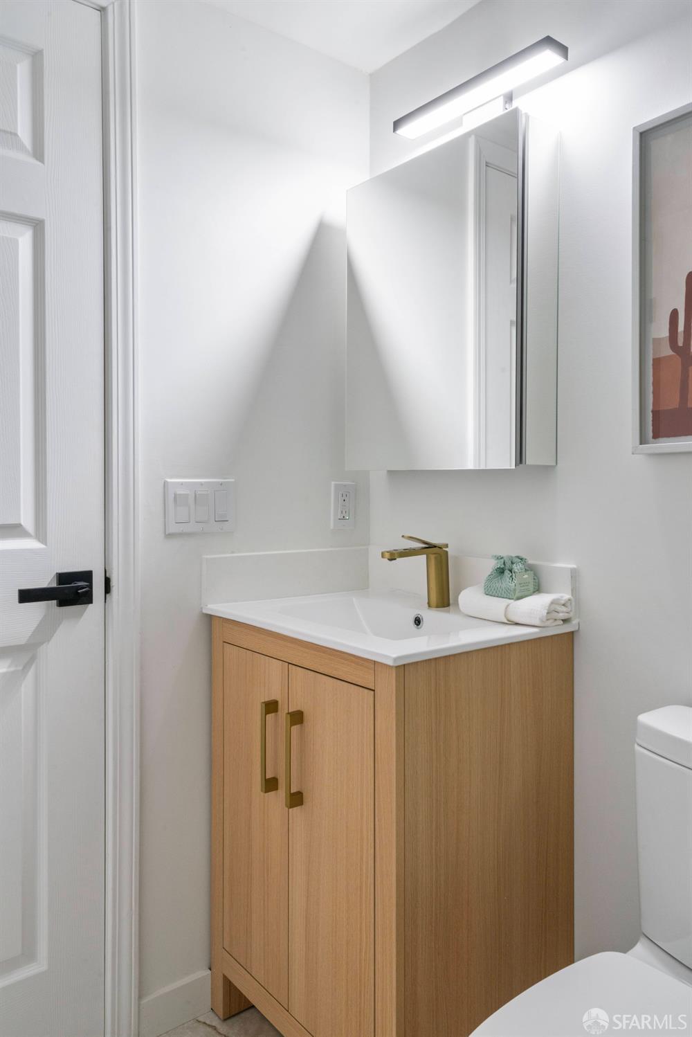 Detail Gallery Image 37 of 86 For 147 Gaven St, San Francisco,  CA 94134 - 3 Beds | 3 Baths