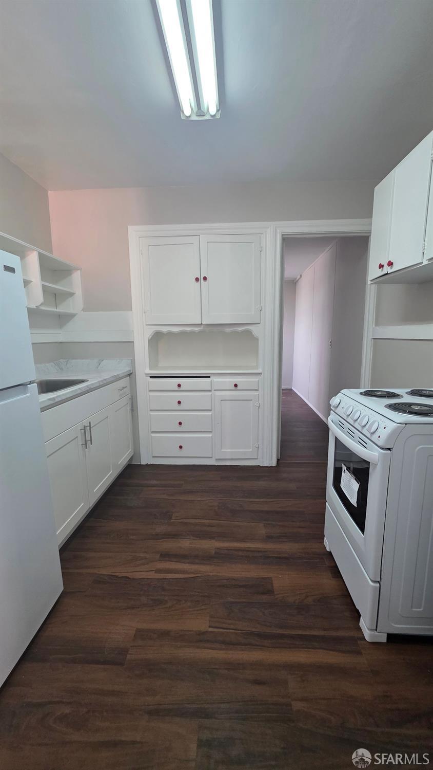 Detail Gallery Image 20 of 31 For 2601 24th Ave, San Francisco,  CA 94116 - 4 Beds | 2 Baths