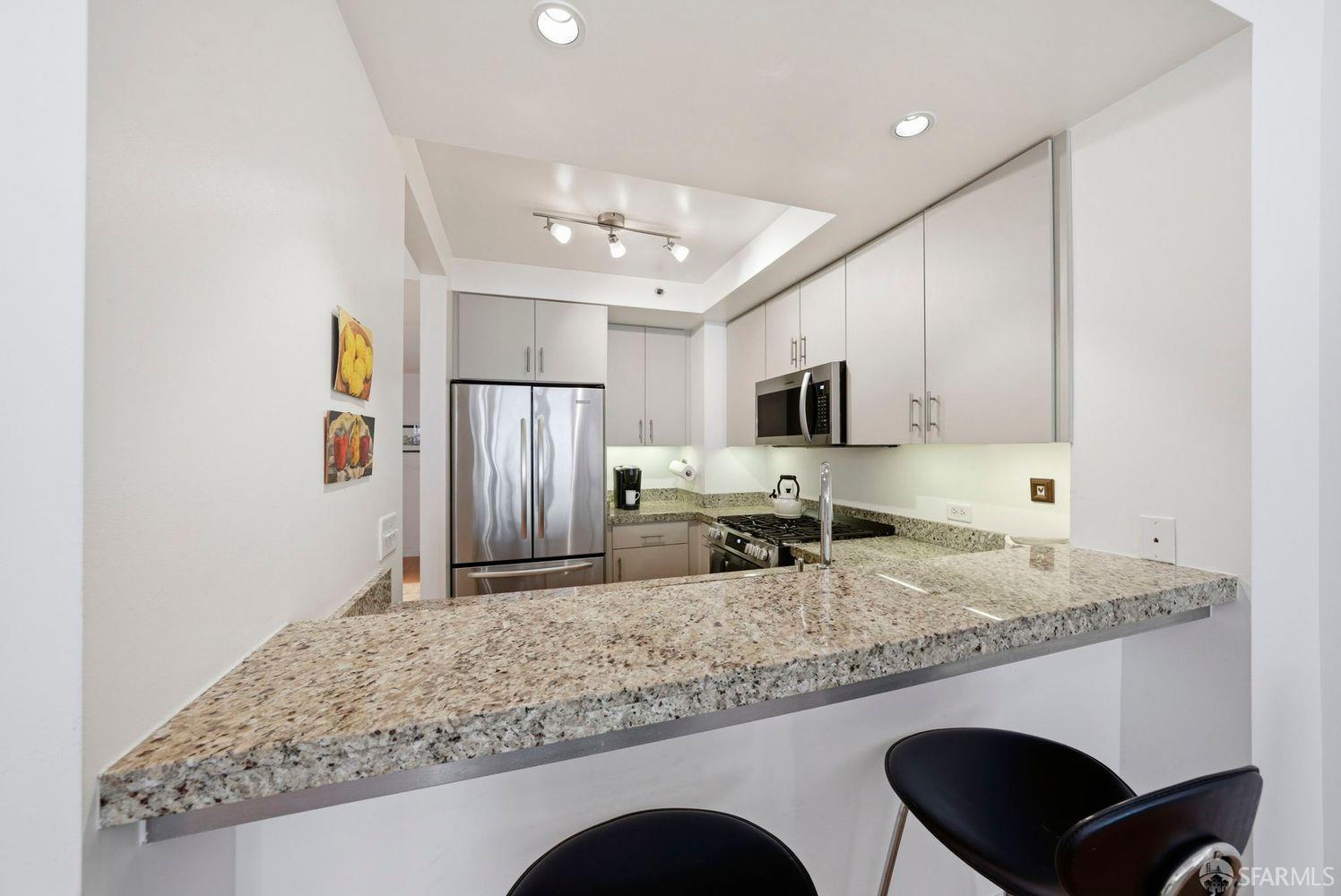 Detail Gallery Image 13 of 68 For 750 Van Ness Ave #205,  San Francisco,  CA 94102 - 1 Beds | 1 Baths