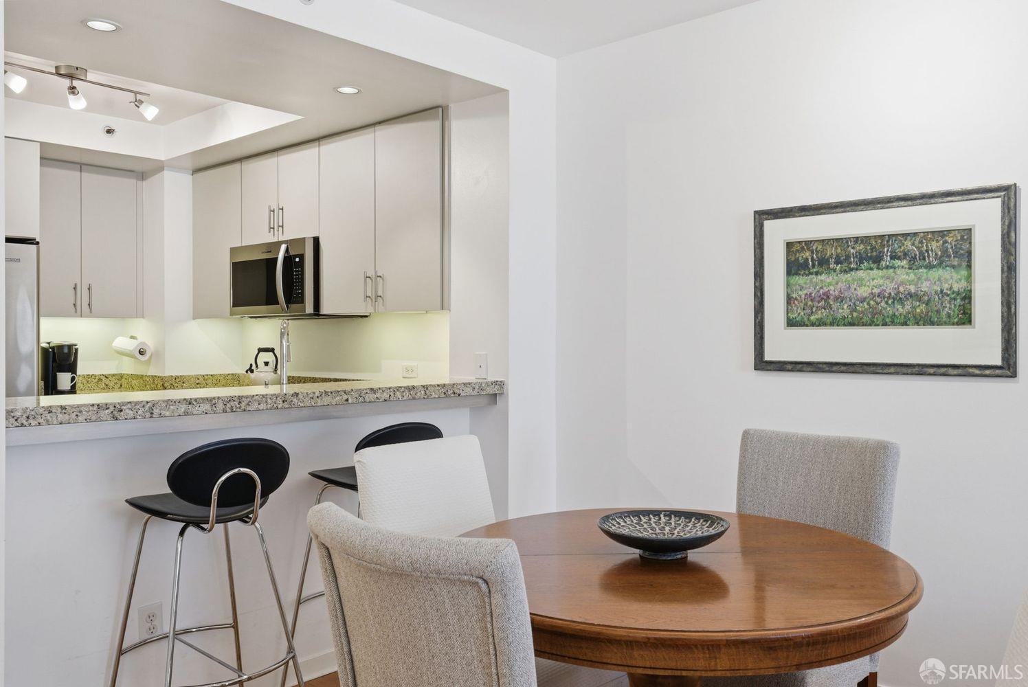 Detail Gallery Image 16 of 68 For 750 Van Ness Ave #205,  San Francisco,  CA 94102 - 1 Beds | 1 Baths