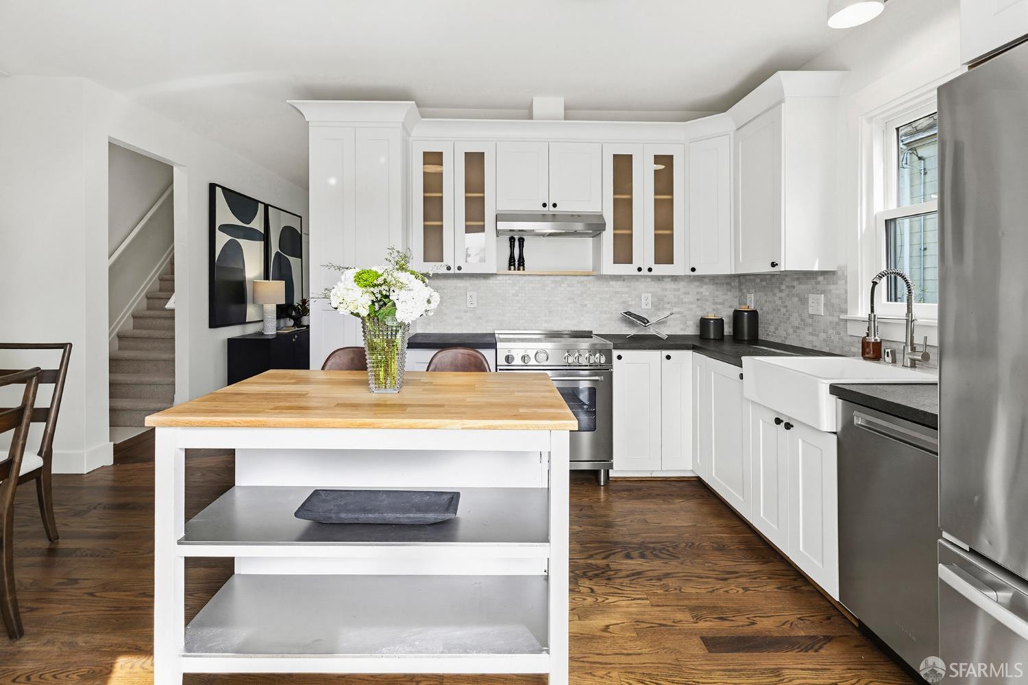 Detail Gallery Image 22 of 68 For 1610 Oregon St, Berkeley,  CA 94703 - 3 Beds | 2/1 Baths