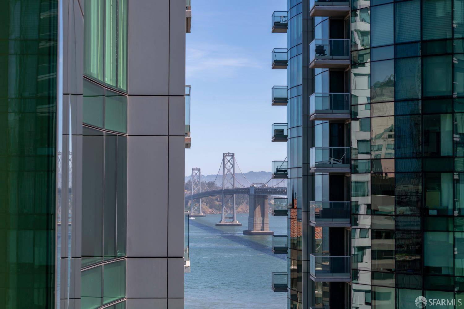 Detail Gallery Image 19 of 42 For 301 Main St 25f,  San Francisco,  CA 94105 - 2 Beds | 2 Baths