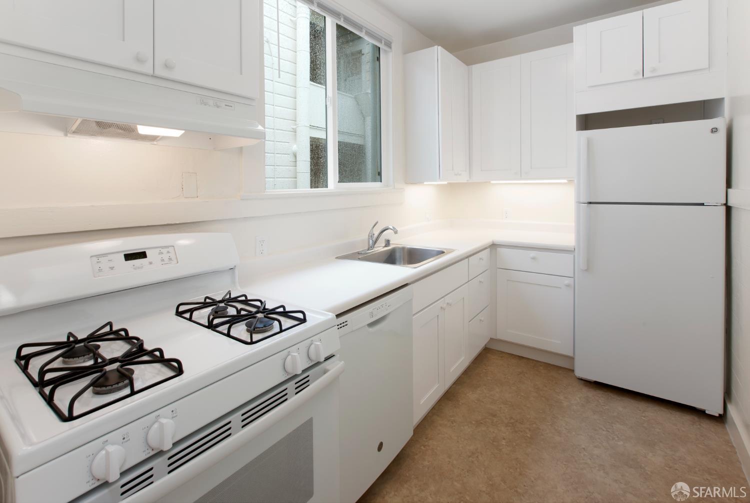 Detail Gallery Image 21 of 30 For 1430 Clay St, San Francisco,  CA 94109 - – Beds | – Baths