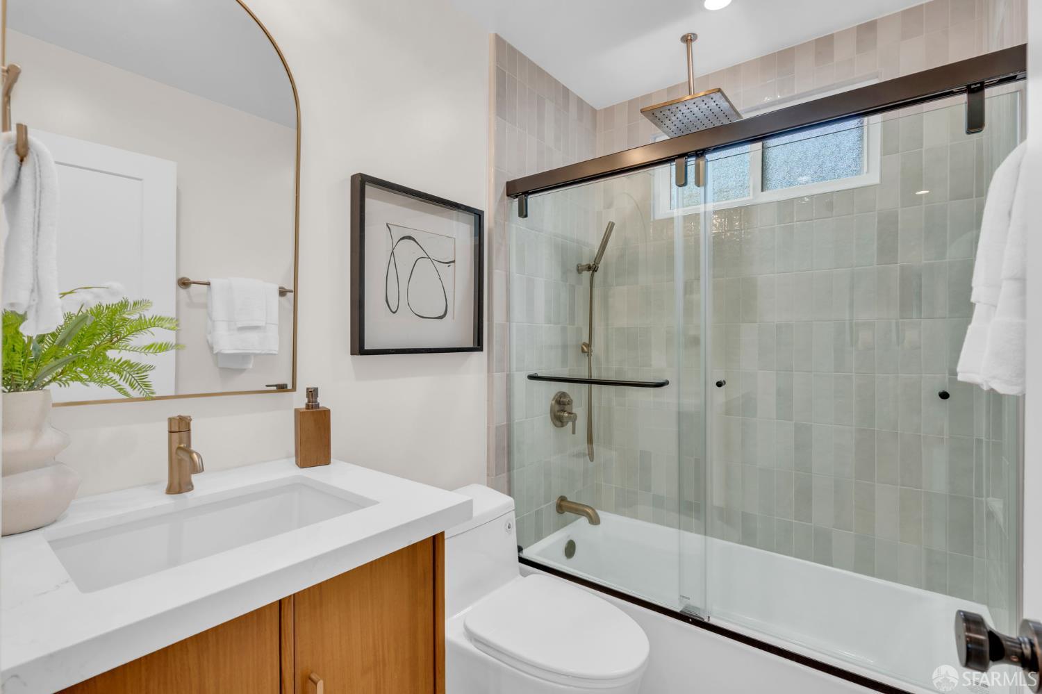 Detail Gallery Image 19 of 57 For 358 Los Palmos Dr, San Francisco,  CA 94127 - 3 Beds | 2 Baths