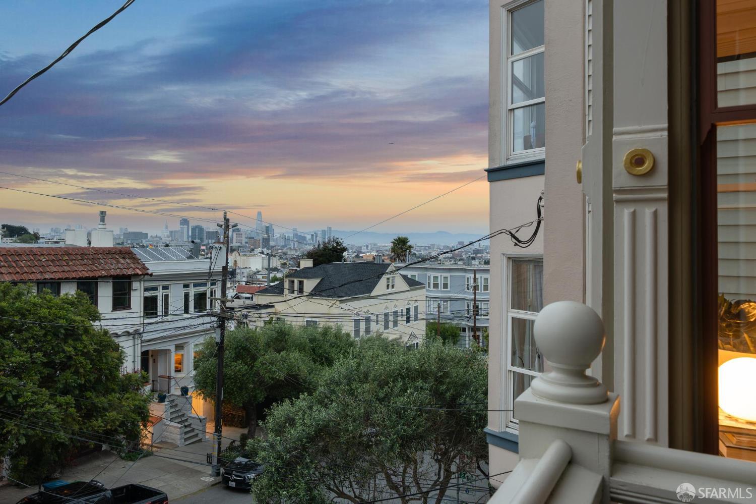 Detail Gallery Image 63 of 68 For 4431 19th St, San Francisco,  CA 94114 - 3 Beds | 2 Baths