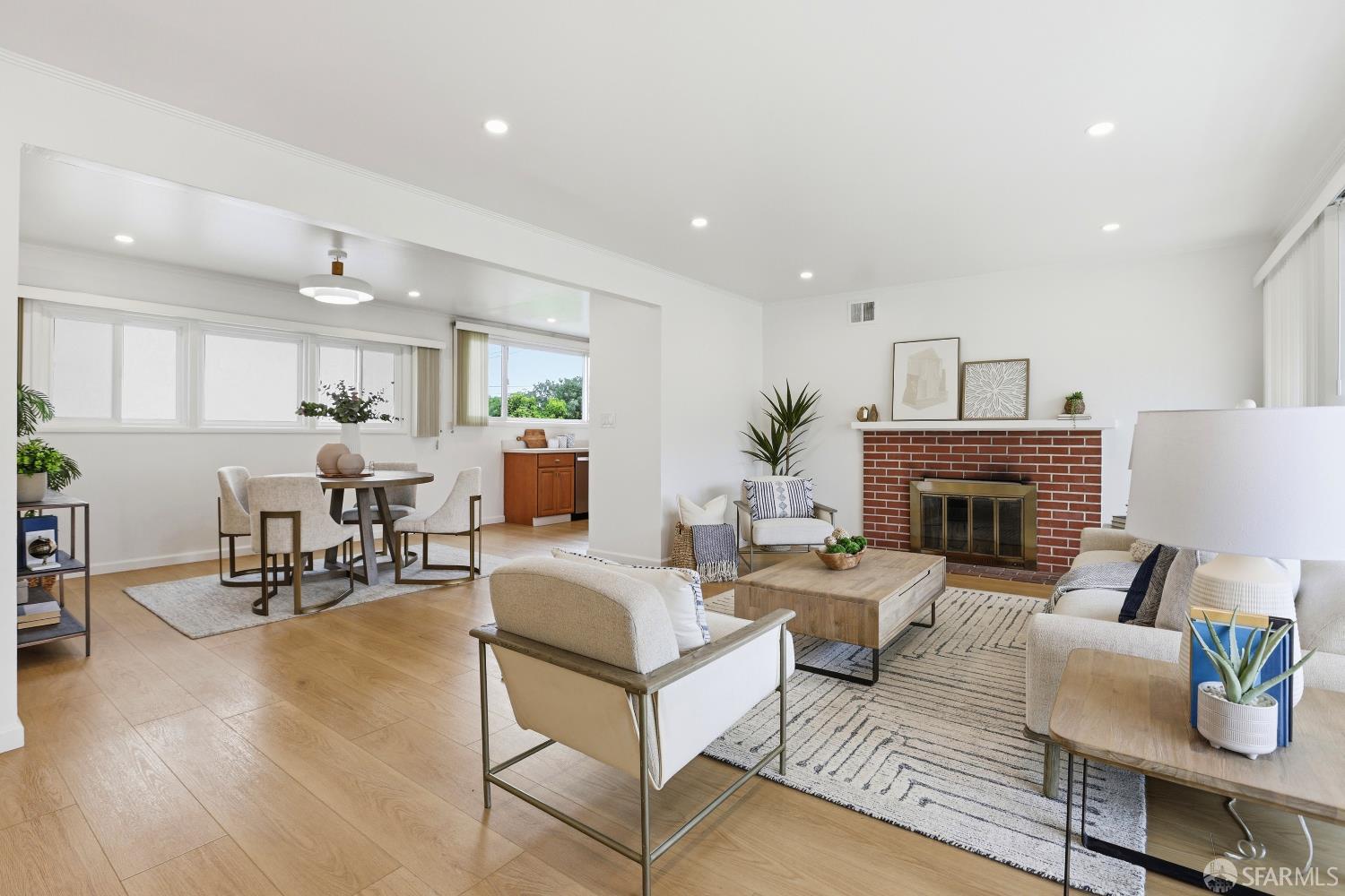 Detail Gallery Image 5 of 25 For 98 Creston Ave, Daly City,  CA 94015 - 2 Beds | 1 Baths