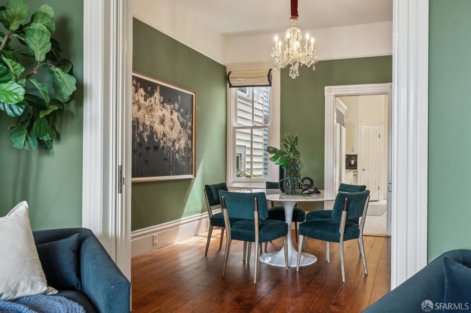 Detail Gallery Image 17 of 68 For 4431 19th St, San Francisco,  CA 94114 - 3 Beds | 2 Baths