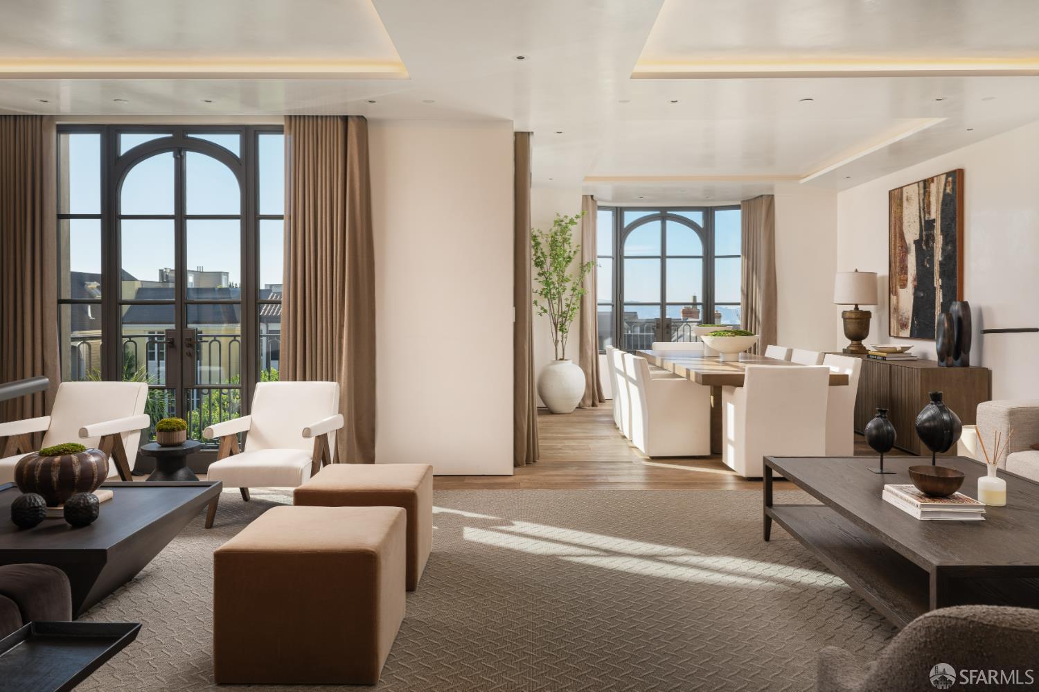 Detail Gallery Image 15 of 47 For 2626 Larkin St, San Francisco,  CA 94109 - 6 Beds | 5/3 Baths