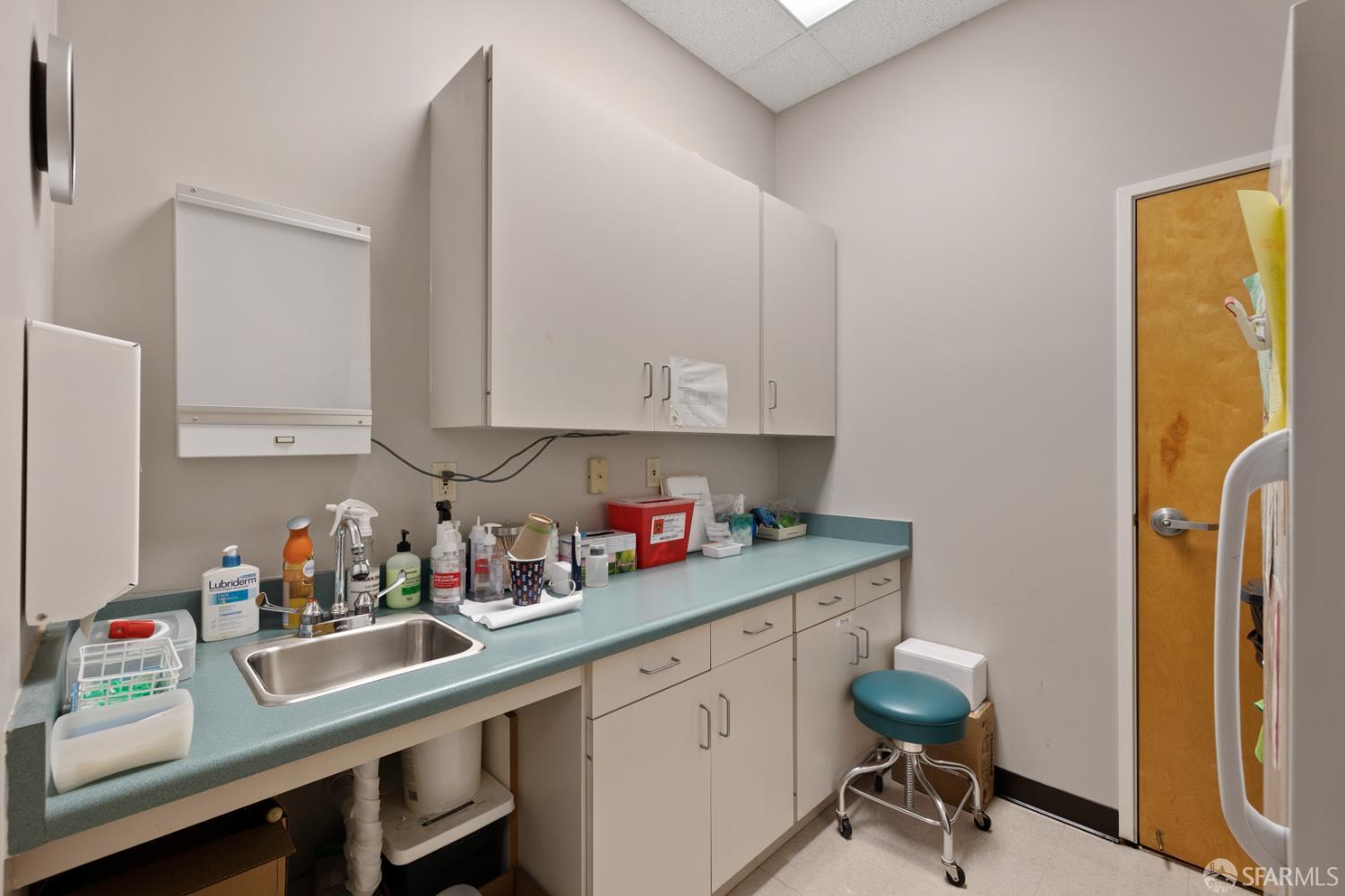 Detail Gallery Image 11 of 15 For 6850 Geary Blvd, San Francisco,  CA 94121 - – Beds | – Baths