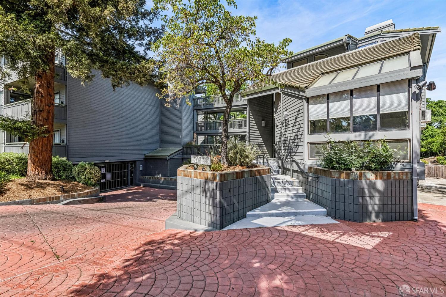 Detail Gallery Image 43 of 46 For 1652 San Miguel Dr, Walnut Creek,  CA 94596 - 1 Beds | 1/1 Baths