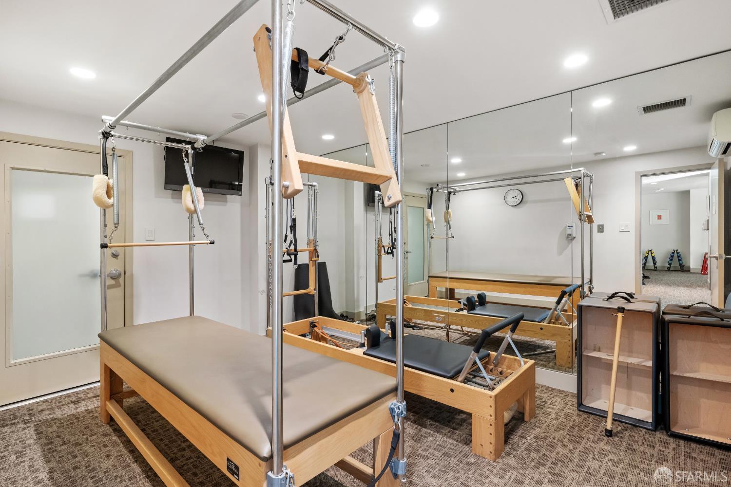 Detail Gallery Image 35 of 38 For 1200 California St 19c,  San Francisco,  CA 94109 - 2 Beds | 2 Baths