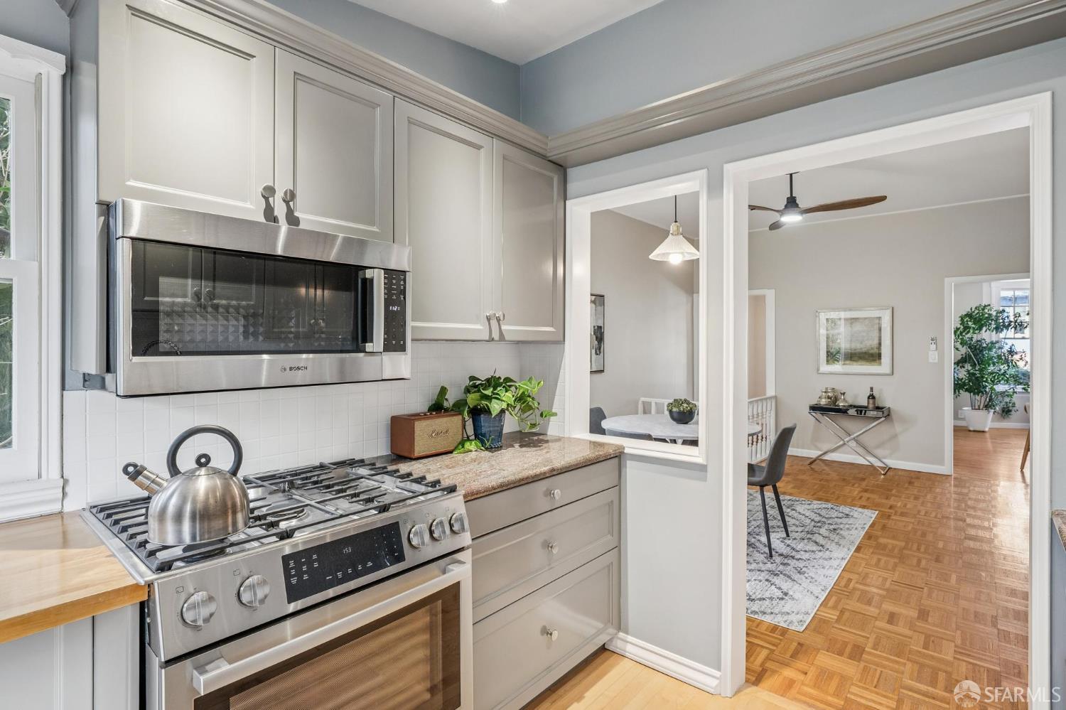 Detail Gallery Image 11 of 29 For 437 Staples Ave, San Francisco,  CA 94112 - 1 Beds | 1 Baths