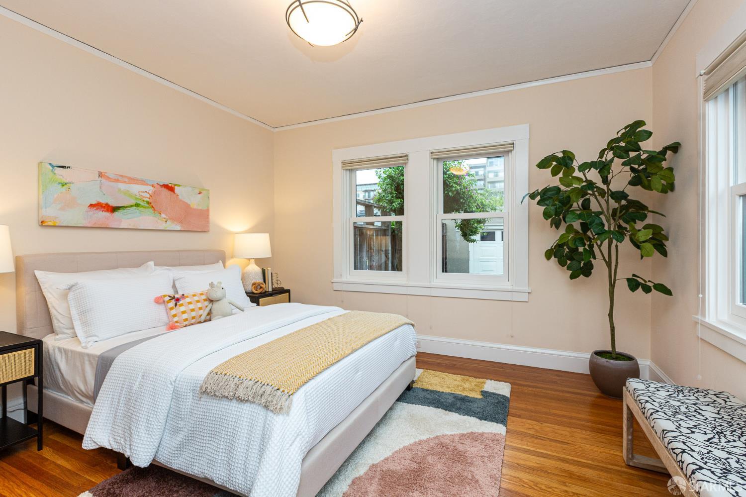 Detail Gallery Image 11 of 27 For 5380 Thomas Ave, Oakland,  CA 94618 - 2 Beds | 1 Baths