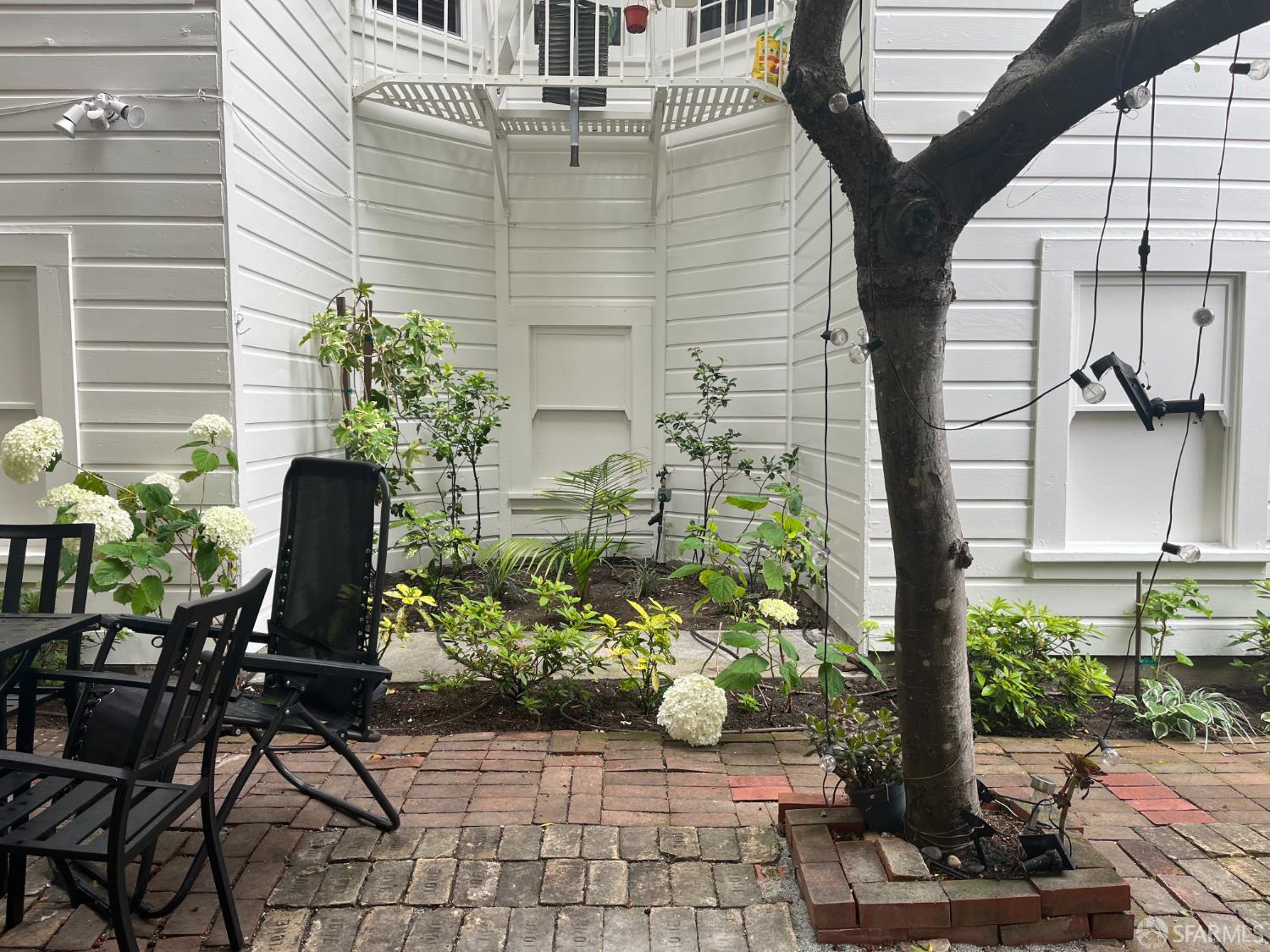 Detail Gallery Image 16 of 30 For 1430 Clay St, San Francisco,  CA 94109 - – Beds | – Baths