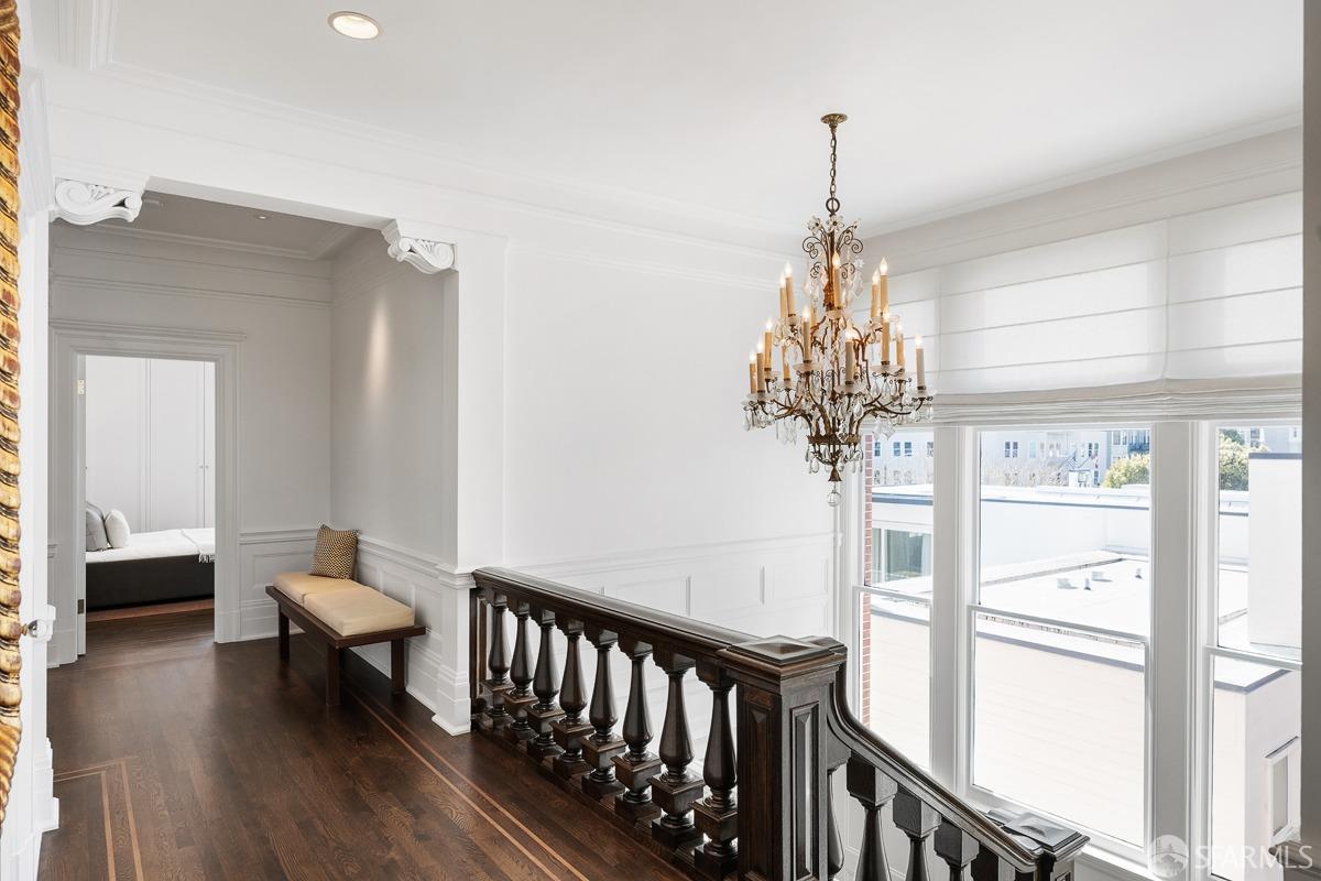 Detail Gallery Image 29 of 57 For 2830 Pacific Ave, San Francisco,  CA 94115 - 6 Beds | 6/2 Baths